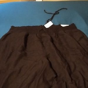 Ladie's Black linen wide leg pants